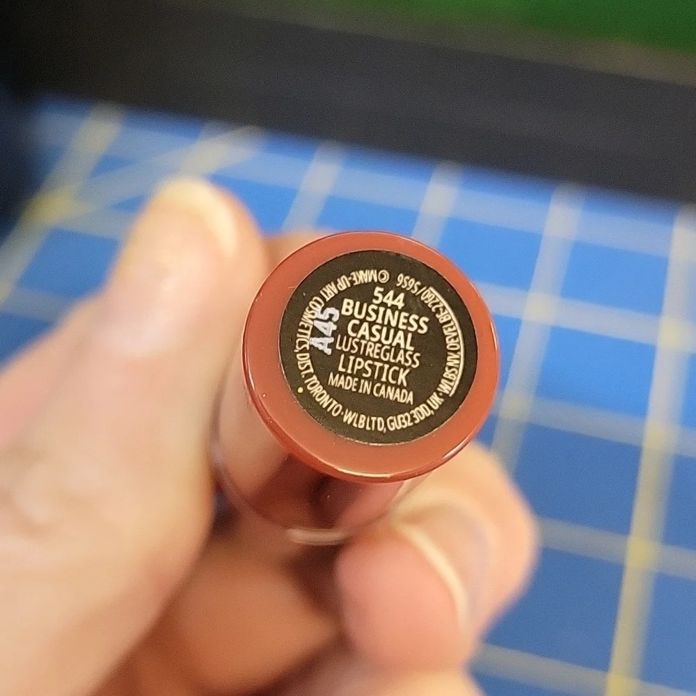 MAC Cosmetics Lipstick 544 Business Casual New Tube